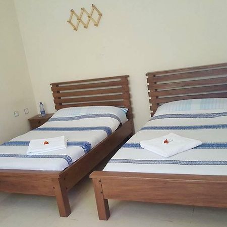 Mini Lalibela Guest House Экстерьер фото
