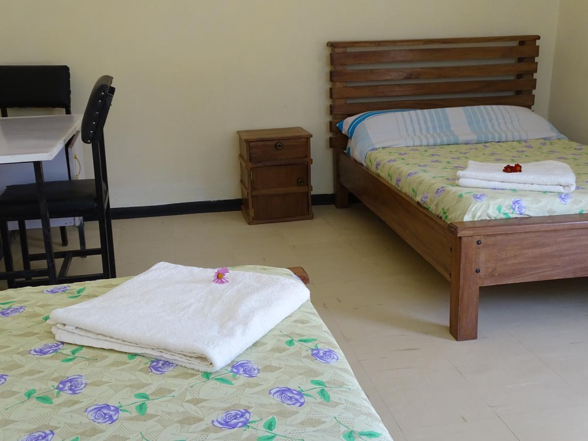 Mini Lalibela Guest House Экстерьер фото
